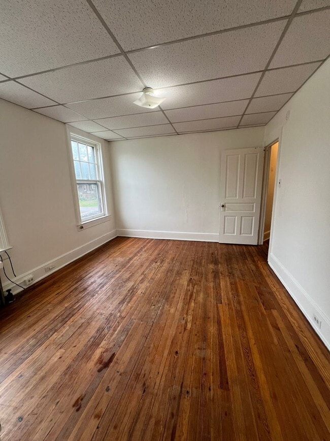 Building Photo - 1434 1st Ave