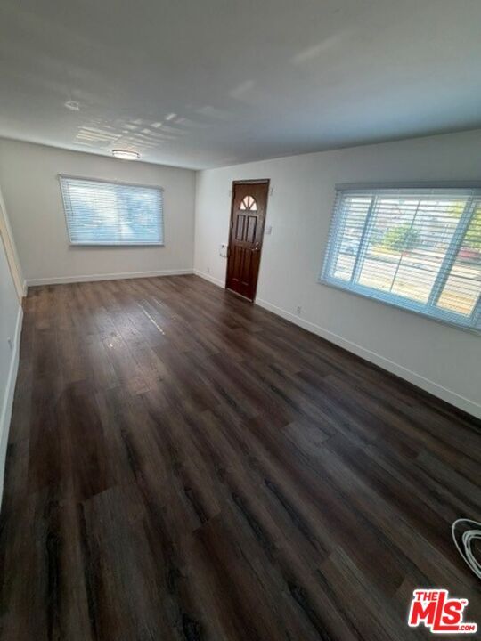 Foto del edificio - 322 Magnolia Ave