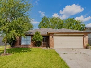 Building Photo - 7446 Soledad Dr