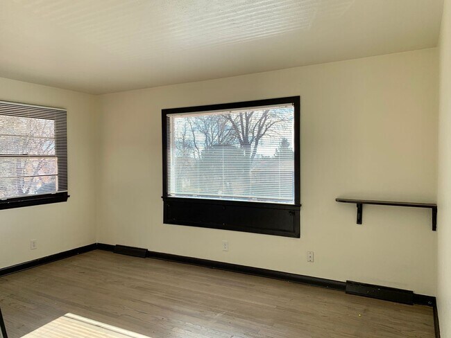 Foto del edificio - 1346-1348 Pine St