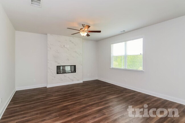 Foto del edificio - 80 Leyland Ct