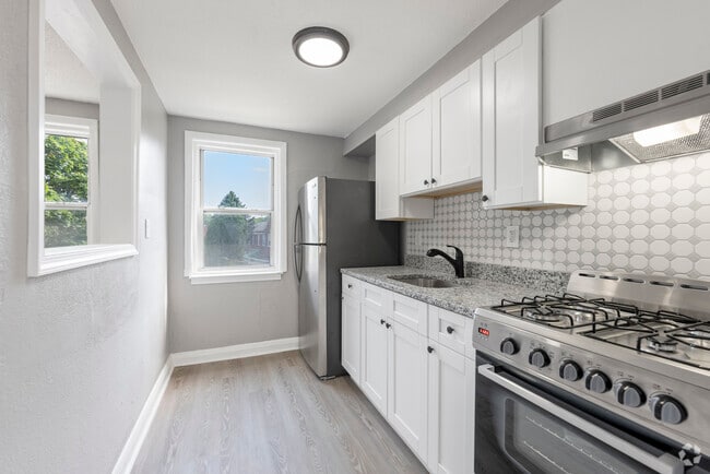 Building Photo - Burlieth Ridge Apartments