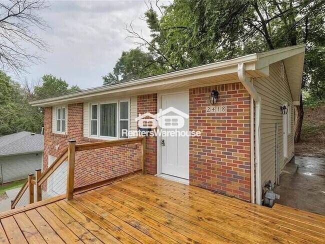 Foto del edificio - 2418 Boston Ave