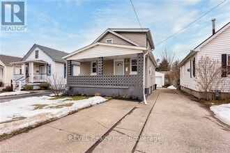 Building Photo - 6413 Frederica St