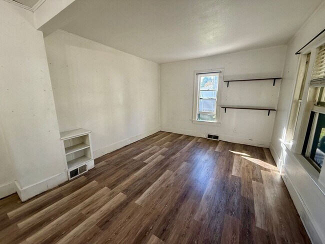 Foto del edificio - 3 Bed 1 Bath Single Family Home in Wausau