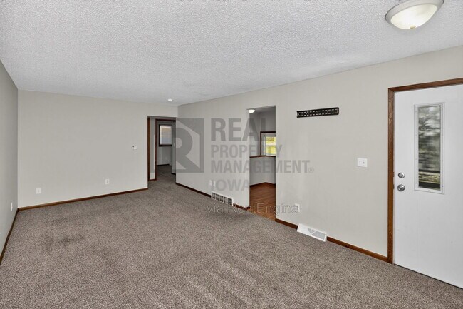 Foto del edificio - 1022 Williams St