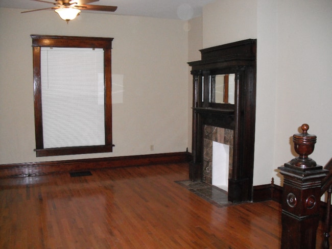 Building Photo - 1586 Genessee Ave