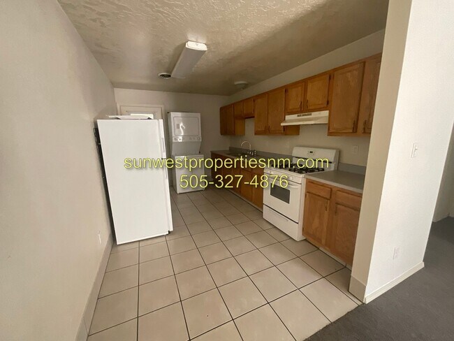 Foto del edificio - 928 McCormick School Rd