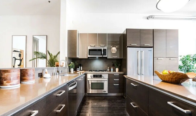 Foto del edificio - 13320 Beach Ave