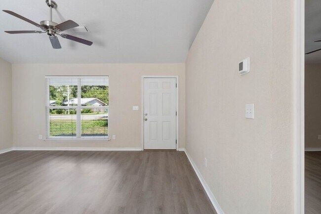 Building Photo - 1137 Finck Rd