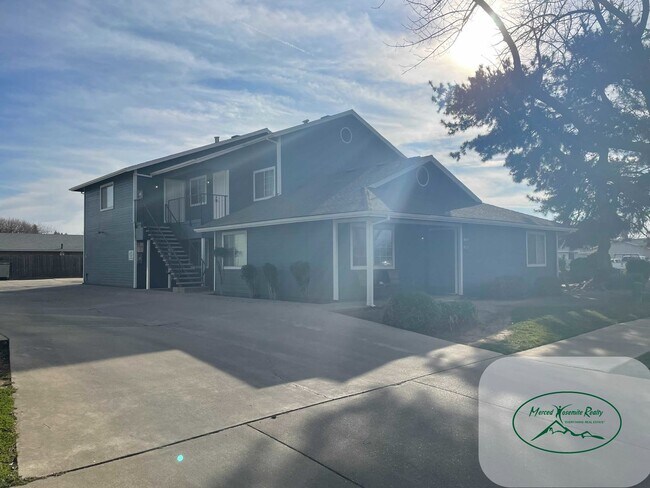 Foto del edificio - 1706 Elayne Dr