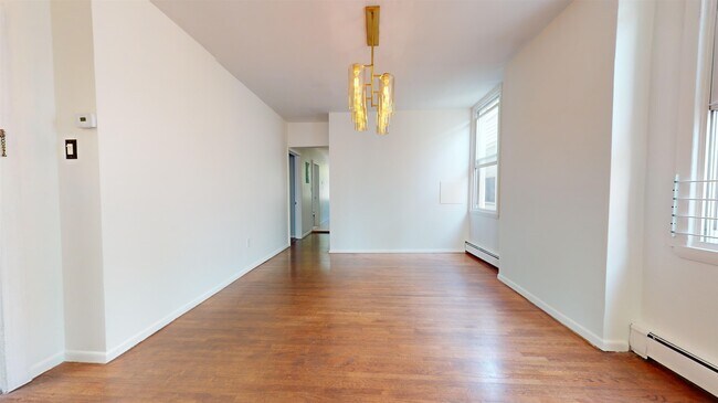 Foto del edificio - 328 49th St