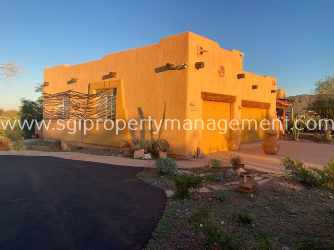 Building Photo - 8241 S 133rd Ave