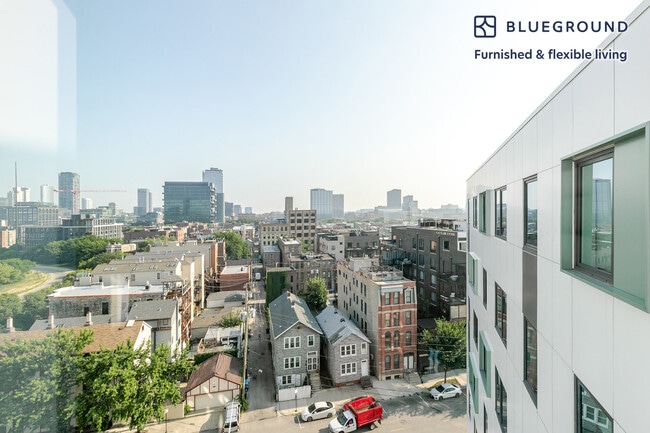 Foto del edificio - 670 N May St
