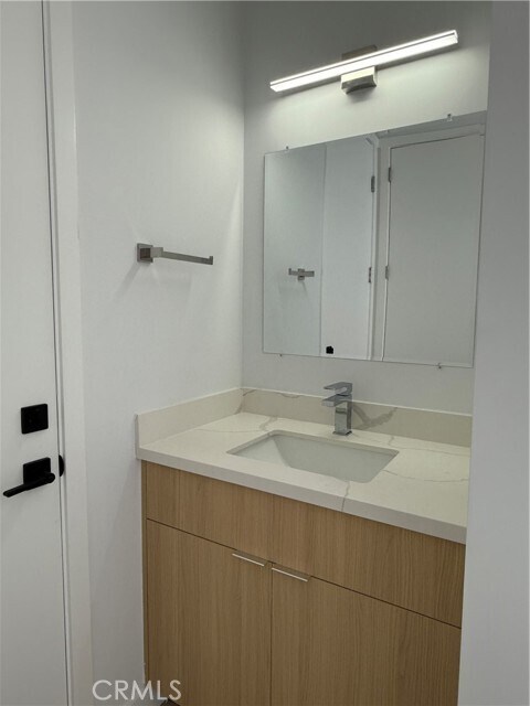 Foto del edificio - 14527 Clark St