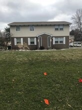 Building Photo - 2960 Thackeray Ave NW