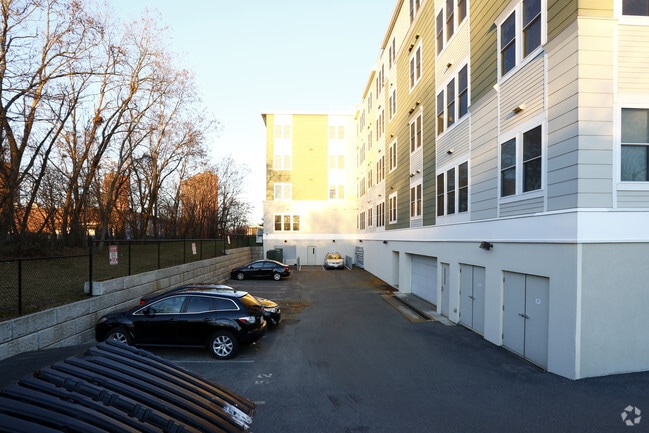 Park 87. - Park87 Apartments