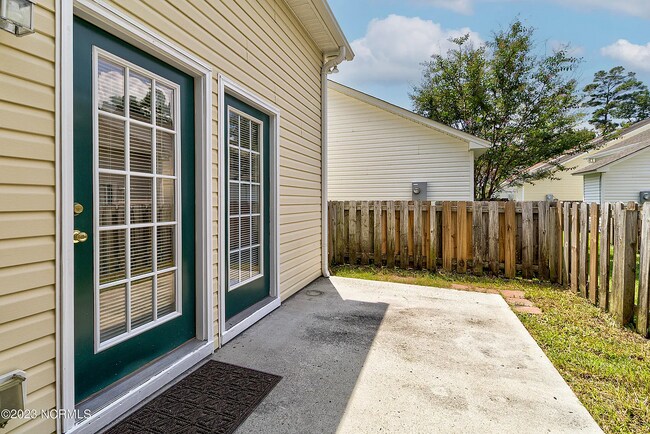 Building Photo - 517 Amberjack Drive