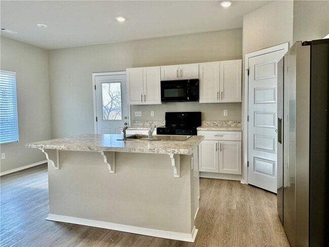 Foto del edificio - 6823 Devotion St