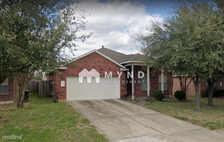 Primary Photo - 3 br, 2 bath House - 1107 Imperial Lake Dr