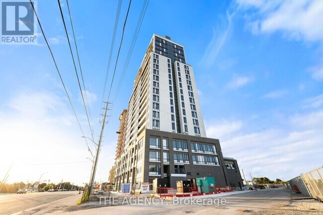 Photo du bâtiment - 8010-8010 Derry Rd