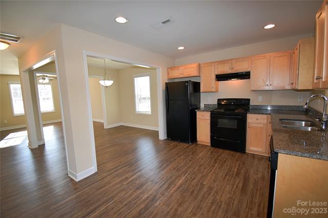 Building Photo - 1527 Black Kettle Dr
