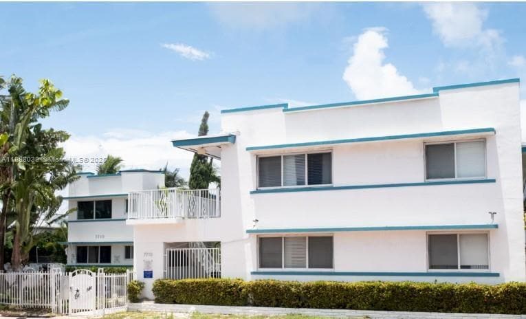 Primary Photo - 7710 Harding Ave