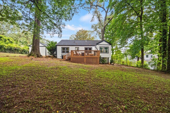 Foto del edificio - 10 Claire Dr SE