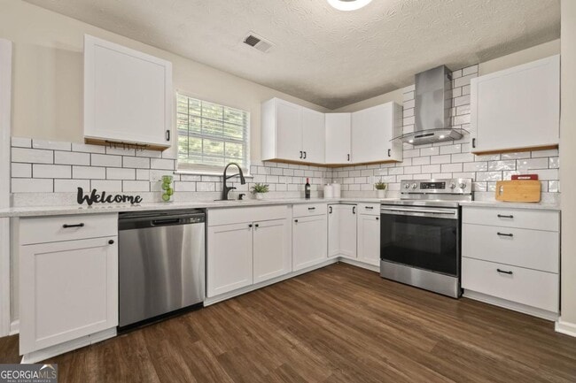 Foto del edificio - 211 Millstone Dr