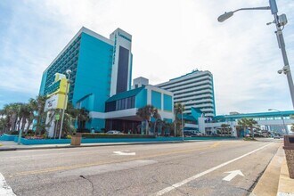 Building Photo - 1501 S Ocean Blvd