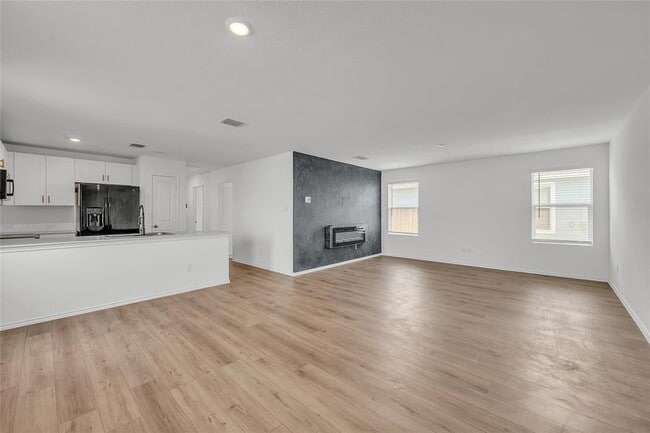 Building Photo - 125 Hal Norton Wy