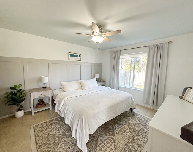 Foto del edificio - Great 3 Bedroom Home. Close to Schools, Fe...
