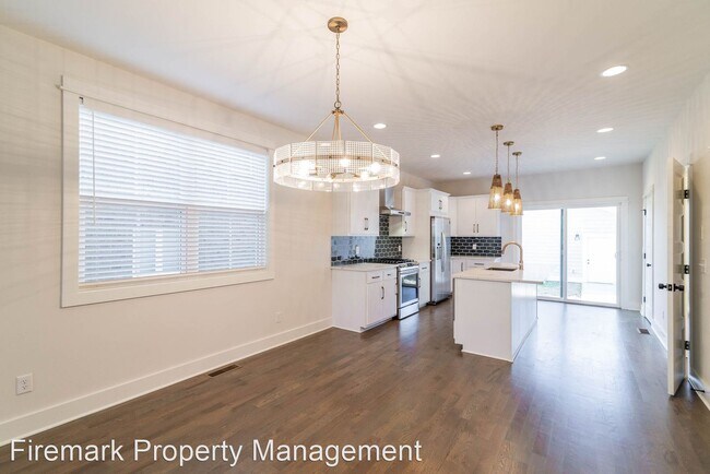 Foto del edificio - 3 br, 3.5 bath House - 1029A Monroe Street