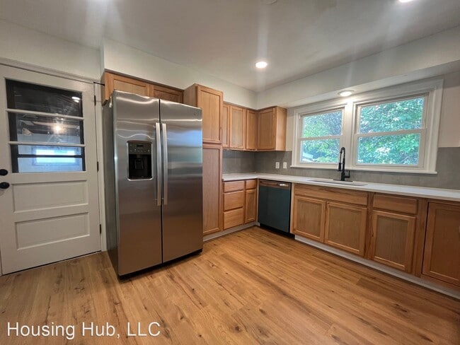 Building Photo - 3 br, 2 bath House - 2134 Garnet Drive