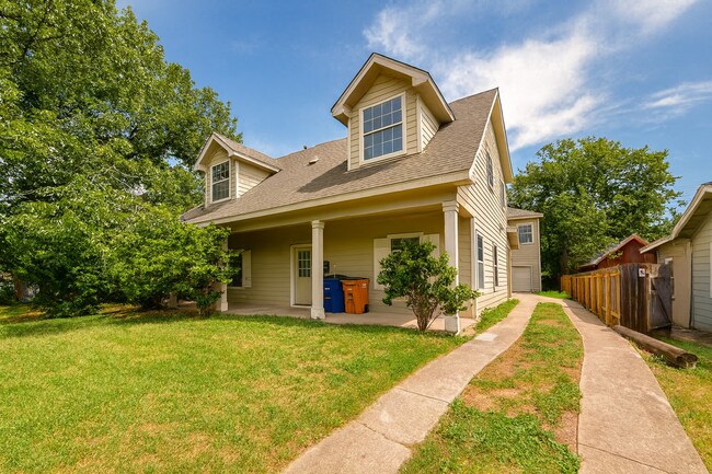 Building Photo - 408 Nelray Blvd