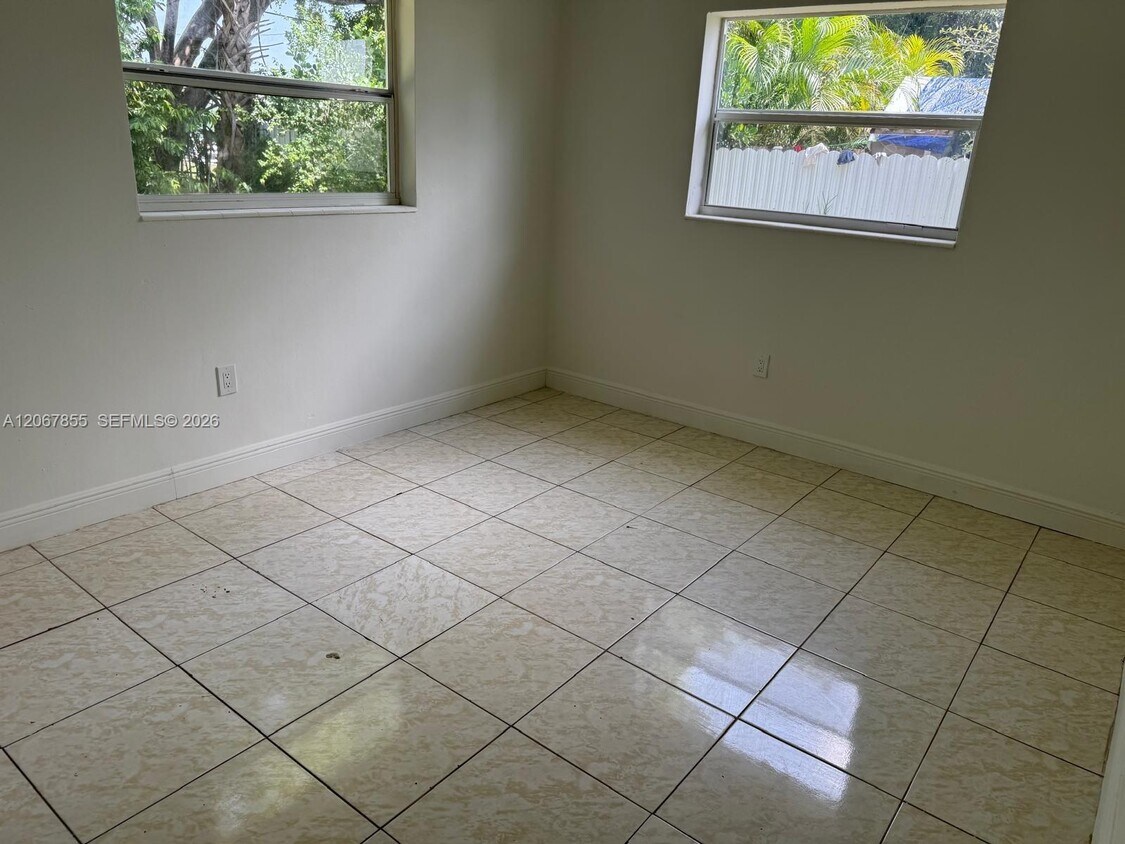 Foto del edificio - 20535 NW 24th Ave