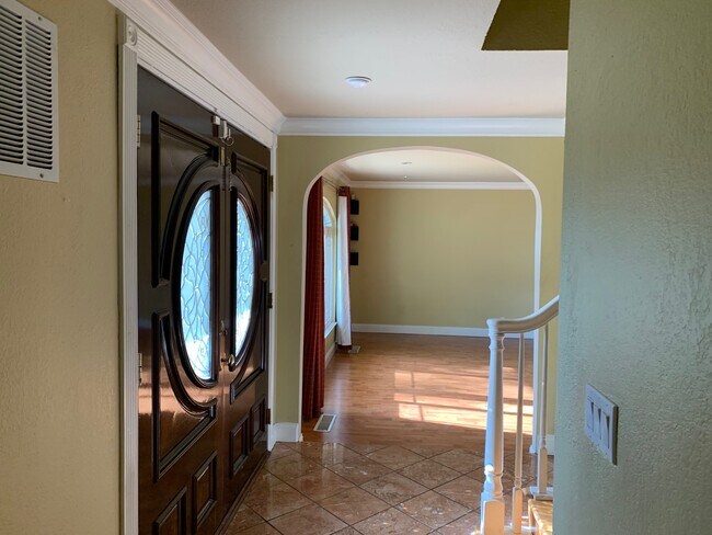 sala de estar - 3374 Picadilly Dr