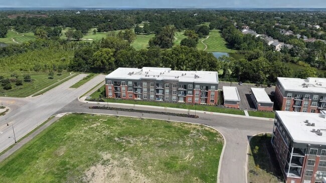  - Relay 129 Apartments & Townhomes