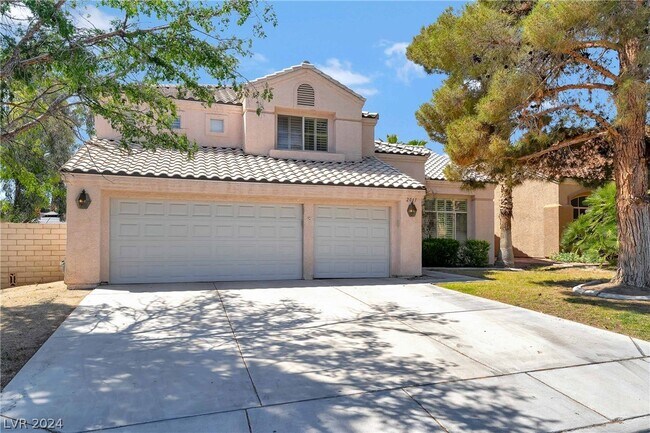 Foto del edificio - 2061 Sapphire Valley Ave