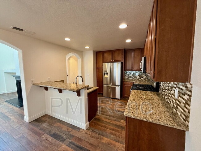 Building Photo - 1678 Lone Oak Trail