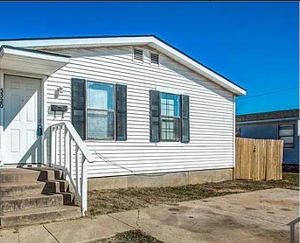 Foto principal - 5320 Carver Dr