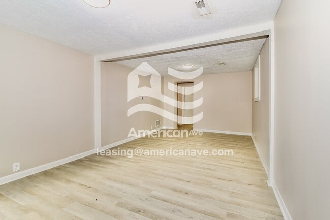 Foto del edificio - 3814 Franklin St