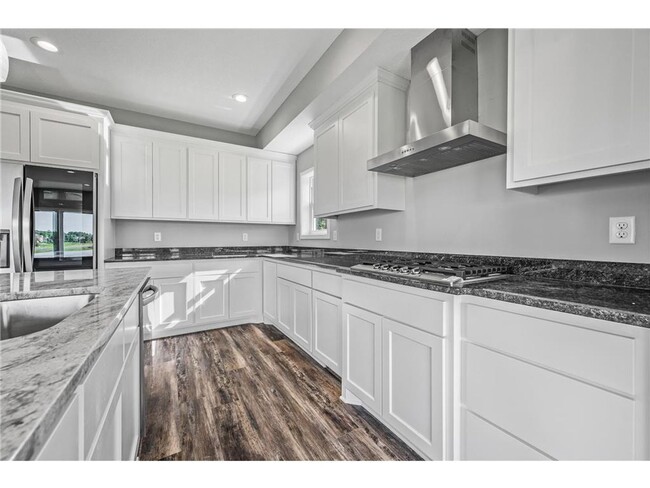 Building Photo - Rare 3 bed 4 bath no upgrade left out! 2 f...