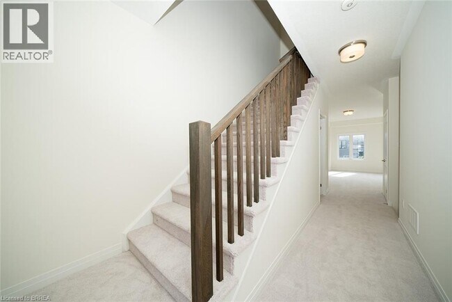 Building Photo - 20 Dennis Ave