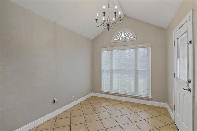 Building Photo - 7520 Lake Arrowhead Dr