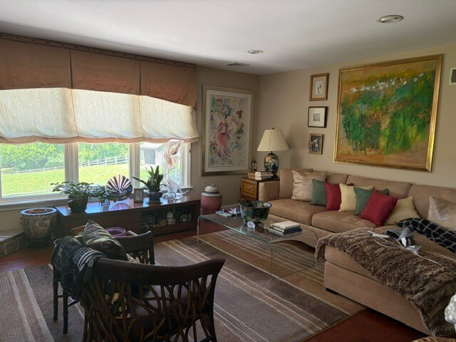 Foto del edificio - 1705 Warpath Rd