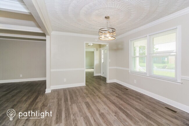 Foto del edificio - 2400 Rock Creek Drive