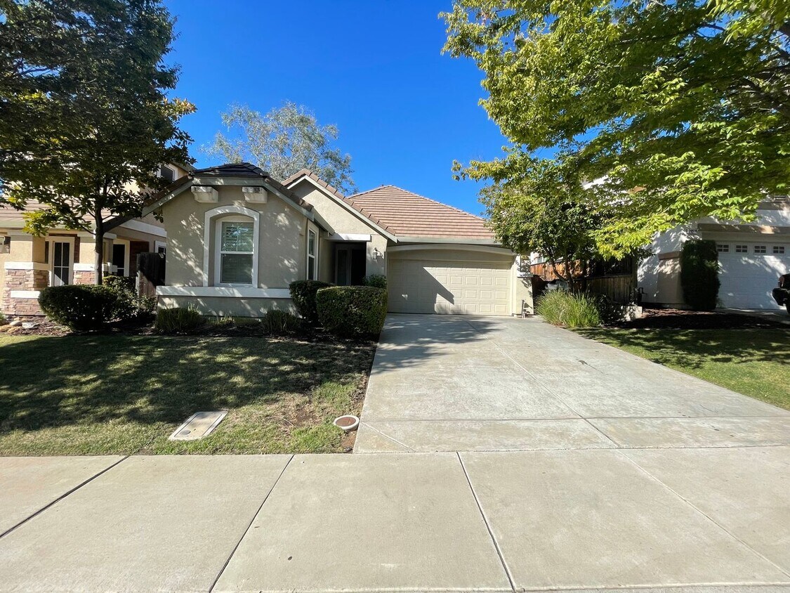 20529 Sarazen Ln, Patterson, CA 95363 House Rental in Patterson, CA