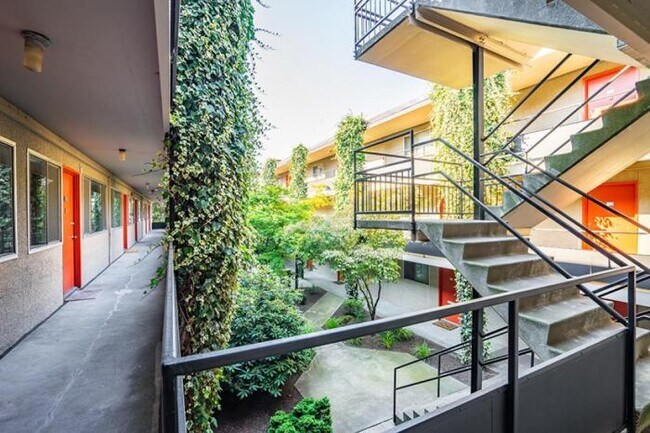 Foto del edificio - 1 bedroom in Seattle WA 98102