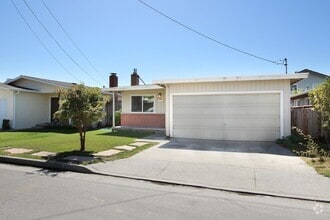 Building Photo - 4730 Opal St